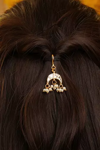 Gold plated kundan hair clip