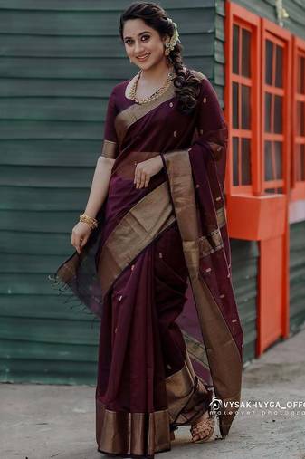 maroon soft art silk banarasi saree with blouse 