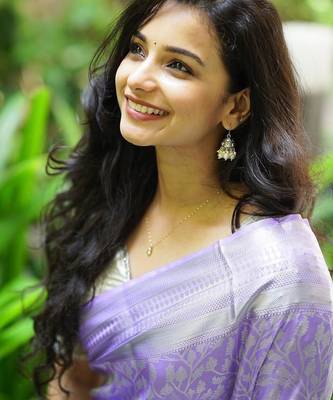 lavender silk blend banarasi saree with blouse  4