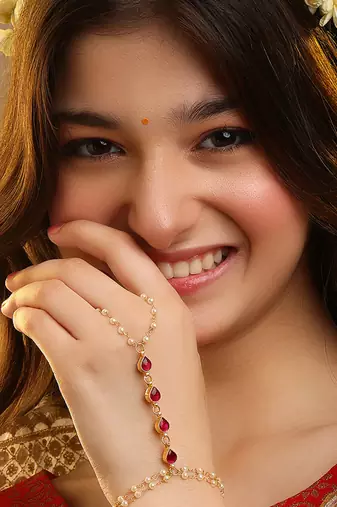 Gold plated kundan red stones haath phool