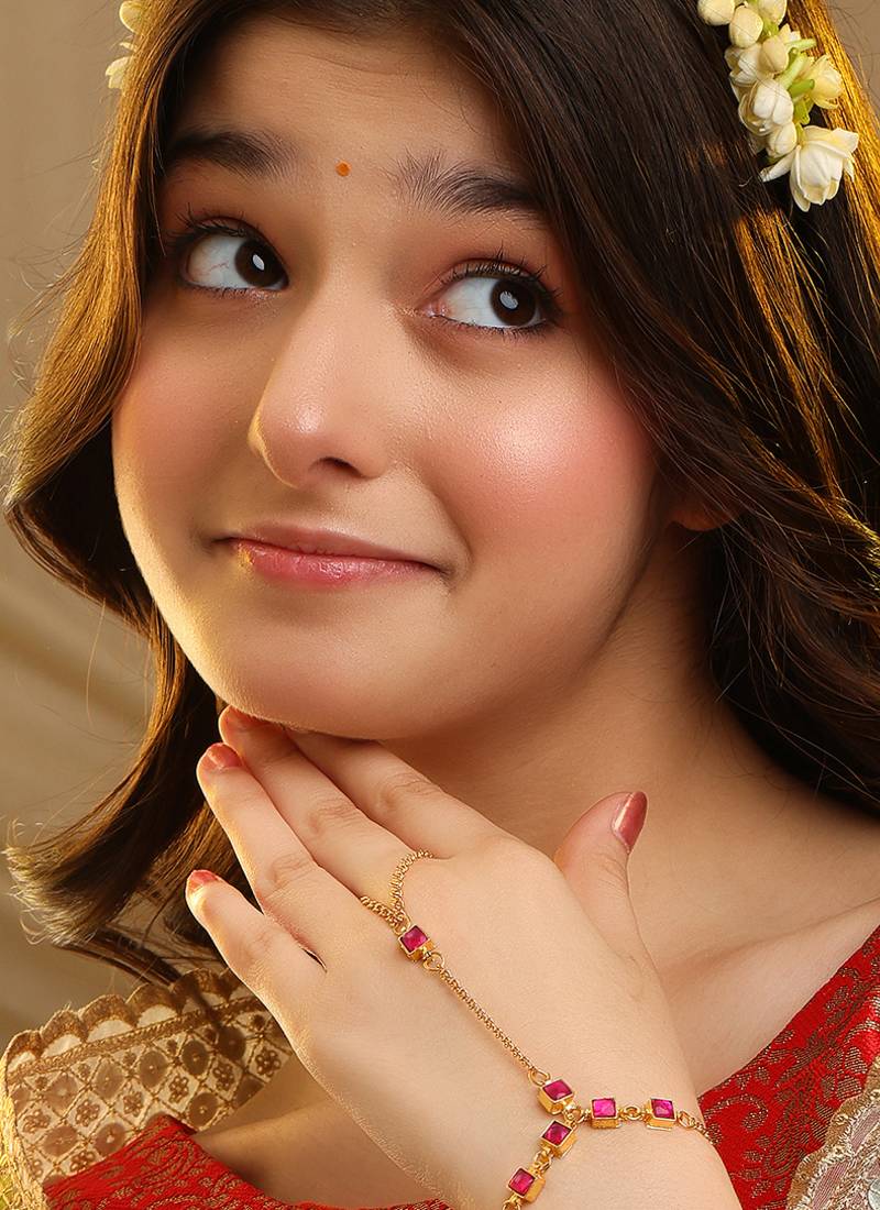 Gold plated kundan red stones haath phool