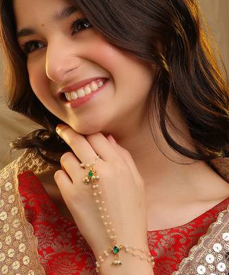 Gold plated kundan green stones haath phool 1