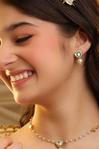 Gold plated kundan green stones necklace set