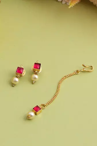 Gold plated kundan red stones maang tikka