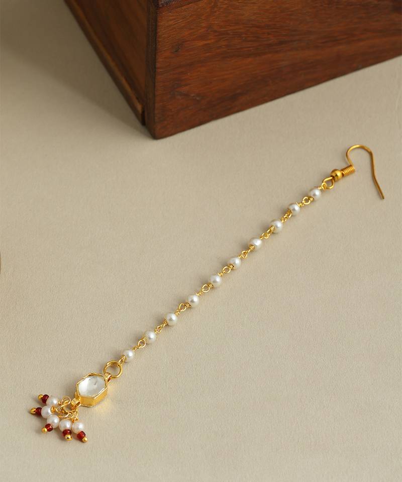 Gold plated kundan red stones maang tikka