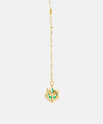 Gold plated kundan green stones maang tikka 3