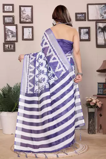 Lavender cotton lilen digital printed saree with blouse