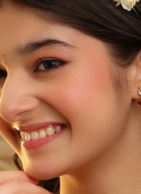 Gold plated kundan maroon stones earrings 2