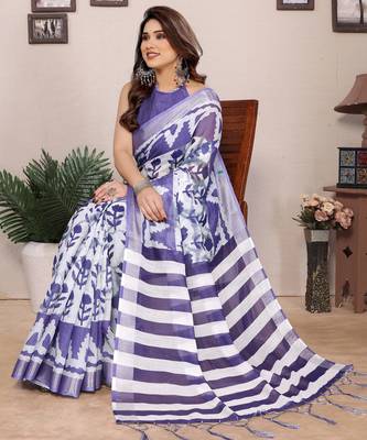 Lavender cotton lilen digital printed saree with blouse 4