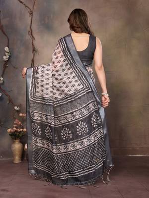 Cream cotton lilen digital printed saree with blouse 5