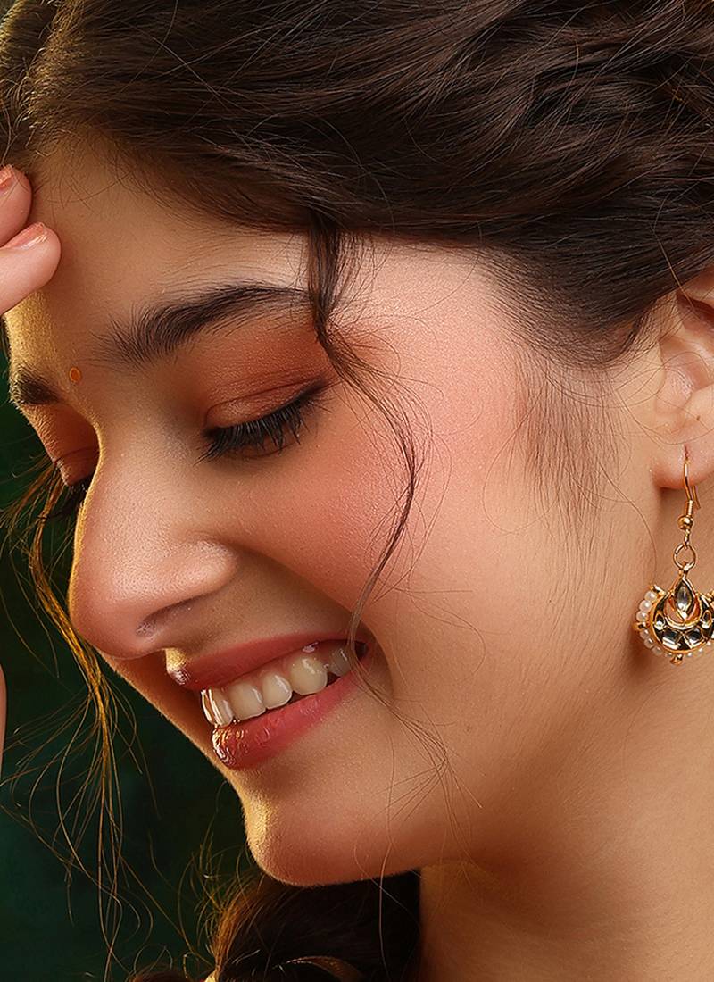 Gold plated kundan earrings