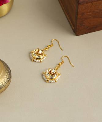Gold plated kundan earrings 3