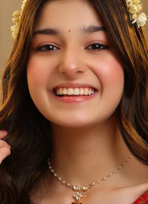 Gold plated kundan maroon stones necklace 1
