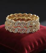 Circular motif kundan bangles