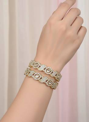 Circular motif kundan bangles 5