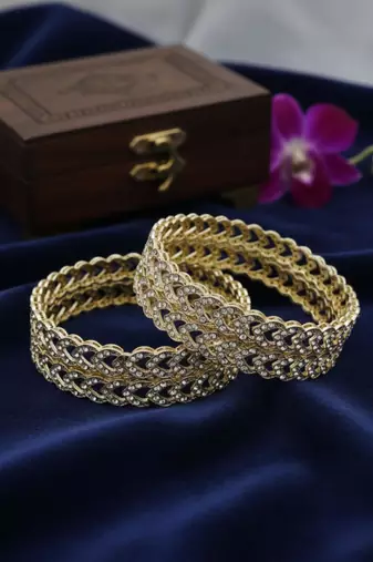 V-shaped chevron crystal bangles