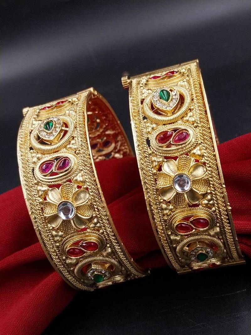 Floral motif gold kada pair