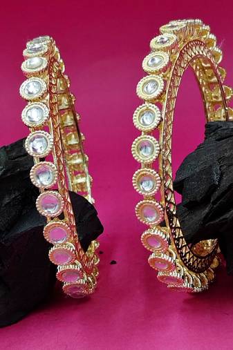 Classic circular crystal bangles