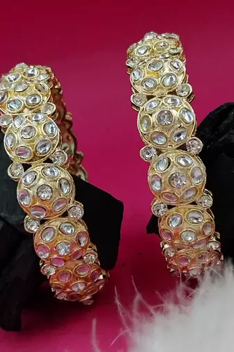 Geometric kundan polki kada set