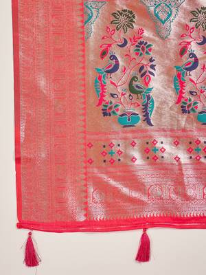 women's rani silk blend zari woven saree with unstitched blouse piece 5