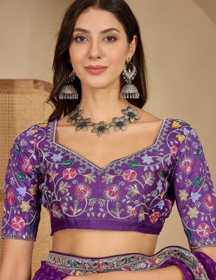Women's purple georgette bandhni saree with unstitched blouse piece 4