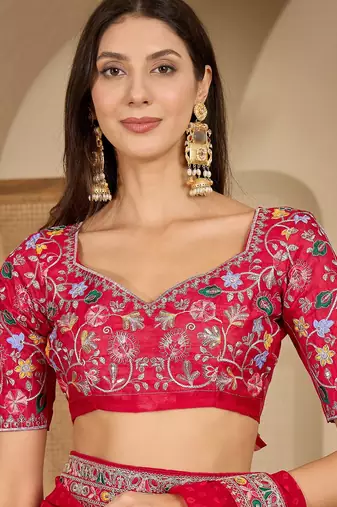 Women's red georgette bandhni saree with unstitched blouse piece