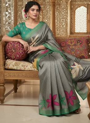 Multicolor premium printed saree with blouse 2