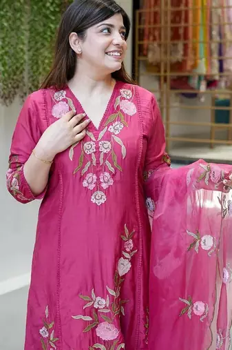 Rani Pink Chanderi Silk Heavy Thread Embroidery Work Kurta Pant Set