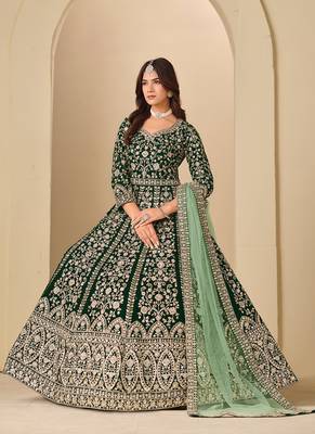 Green embroidered sequence velvet anarkali suit 3