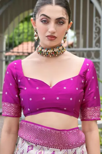 Magenta banarasi silk blend saree in ajrakh and patola weaving with zari pallu