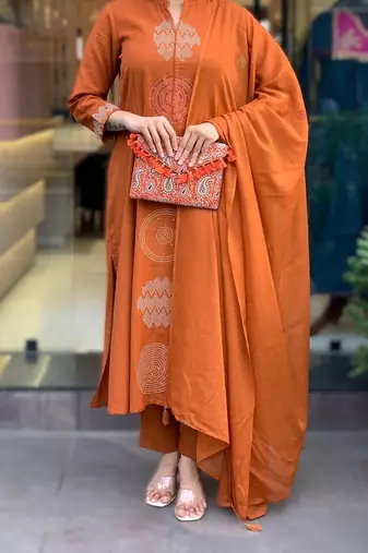 orange embroidered chanderi straight kurta set with chinon dupatta