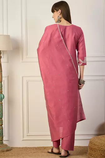 Pink women kurta pant dupatta set