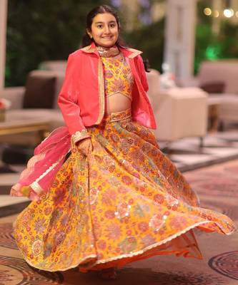Yellow embroidered cotton lehenga set 2