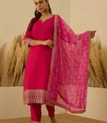 Pink women kurta pant dupatta set