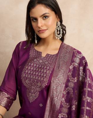 Purple women kurta pant dupatta set 3