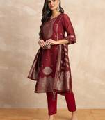 Red women kurta pant dupatta set