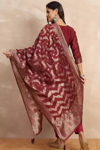 Red women kurta pant dupatta set