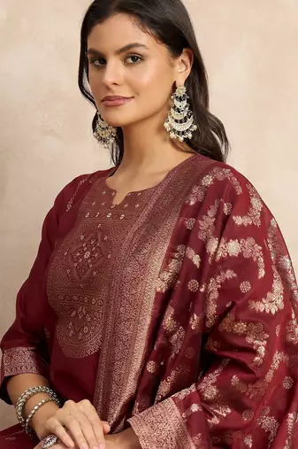 Red women kurta pant dupatta set