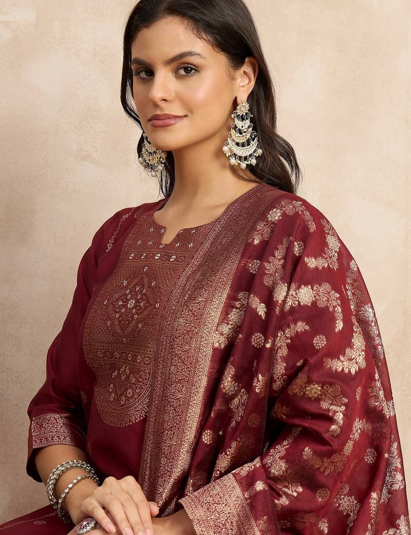 Red women kurta pant dupatta set