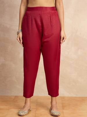Red women kurta pant dupatta set 4