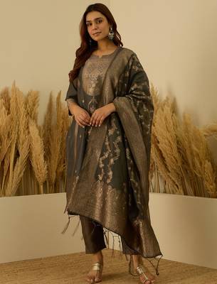 Grey women kurta pant dupatta set 1