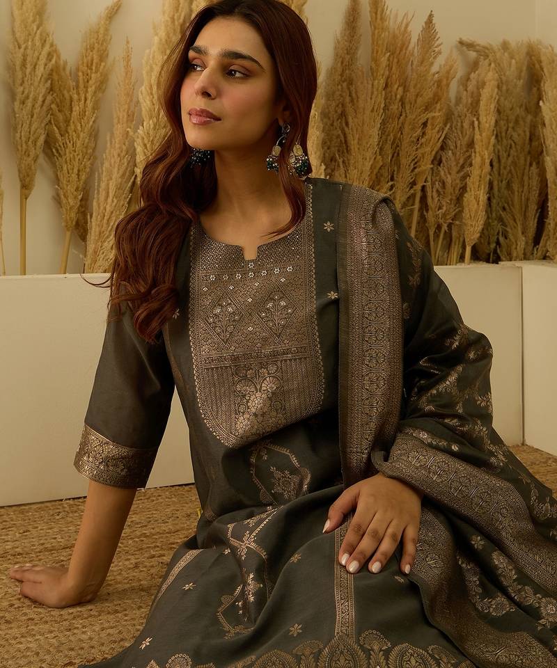 Grey women kurta pant dupatta set