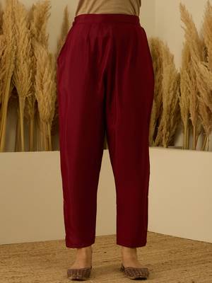 Red women kurta pant dupatta set 4