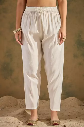 White women kurta pant dupatta set