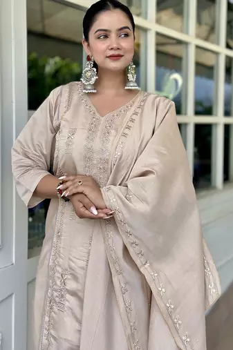 Beige women kurta pant dupatta set