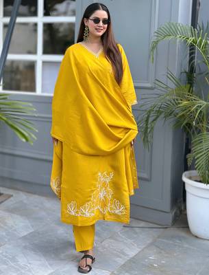 Yellow women kurta pant dupatta set 3