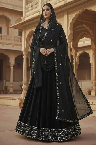 Black Embellished lehenga choli set with Dupatta