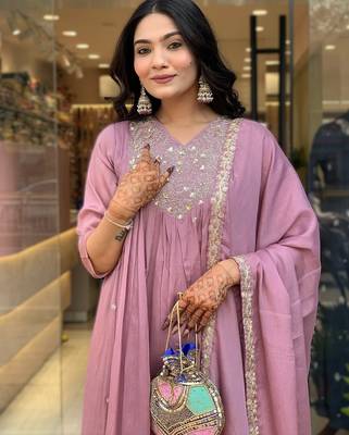 onion pink embroidered chinnon kurti set with viscose bottom & dupatta 4
