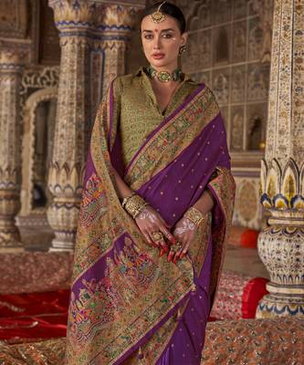 Purple silk blend printed saree with unstitched blouse piece 2