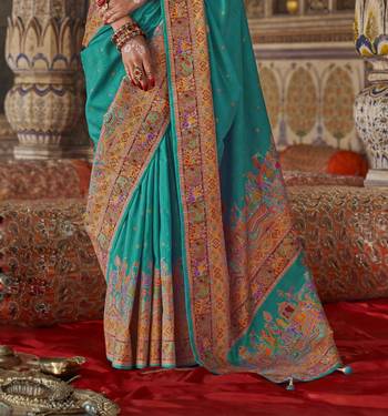 Turquoise silk blend printed saree with unstitched blouse piece 3